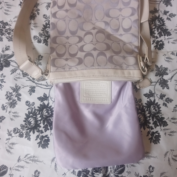 Coach purse - Picture 8 of 9